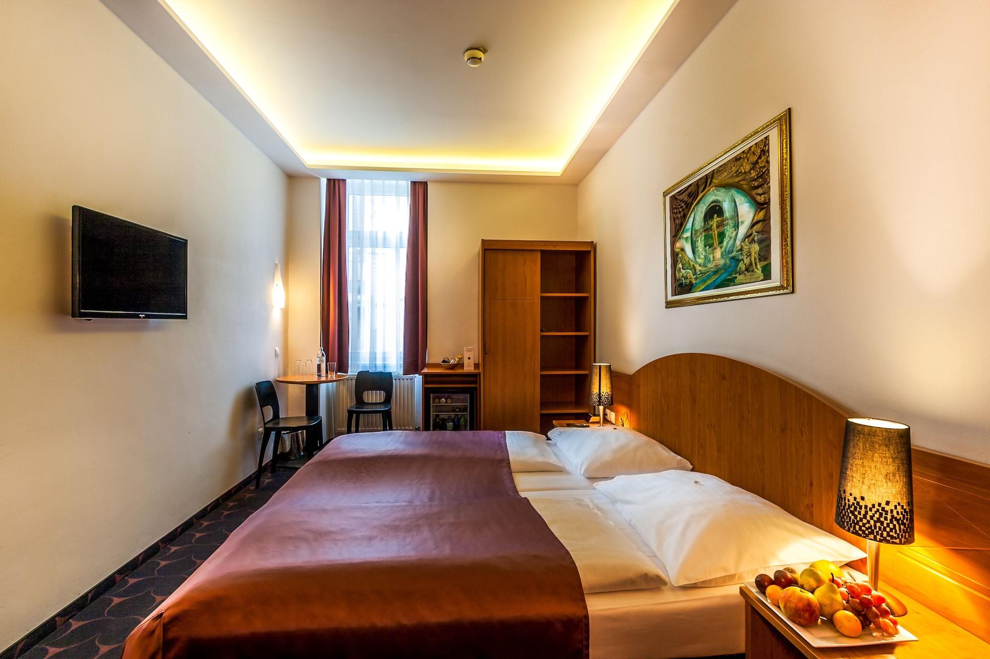 Boutique Donauwalzer 3* Wien